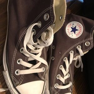 Grey Converse high top